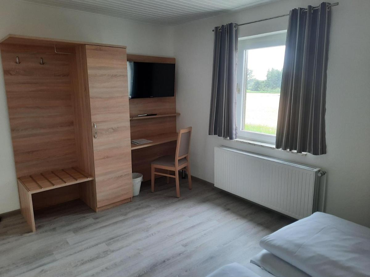 Hotel Zur Erholung & Restaurant Amme'S Landhaus Eicklingen Екстер'єр фото