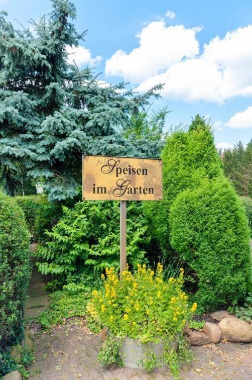 Hotel Zur Erholung & Restaurant Amme'S Landhaus Eicklingen Екстер'єр фото